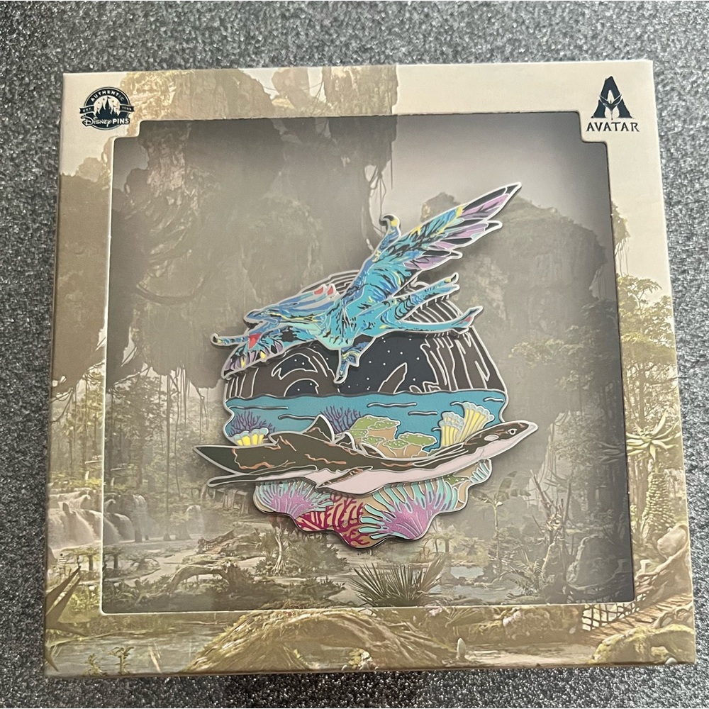 Disney: 2023 Limited Edition Avatar The Way of Water Jumbo Pin